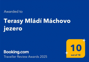 Terasy Mládí Máchovo jezero